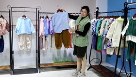 20爆款 品牌童裝折扣批發(fā)適合擺地攤的童裝貨源 公司上百個產(chǎn)品廠家直銷一手貨源童裝進貨渠道 童裝品牌店 童服裝搭配